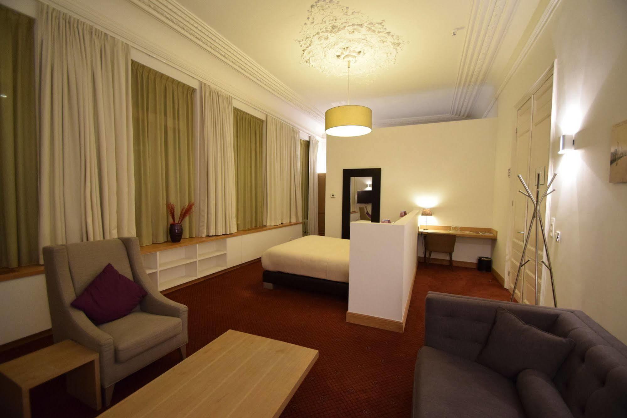 Hotel Geeraard Ґерардсберґен Екстер'єр фото